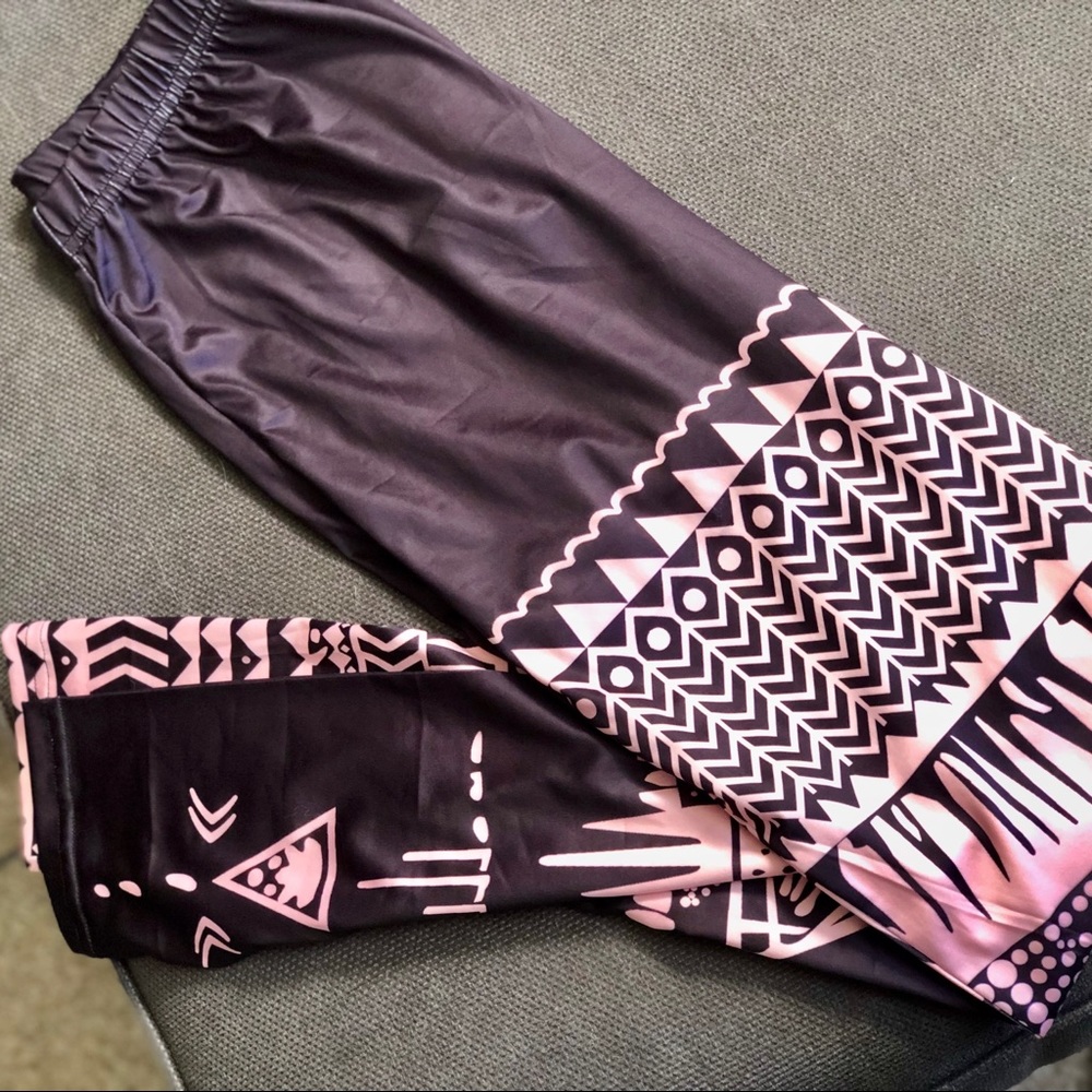 NEW—tribal vintage pant leggings